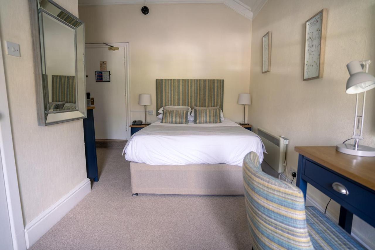 Court Colman Manor Guest House Bridgend  Ngoại thất bức ảnh