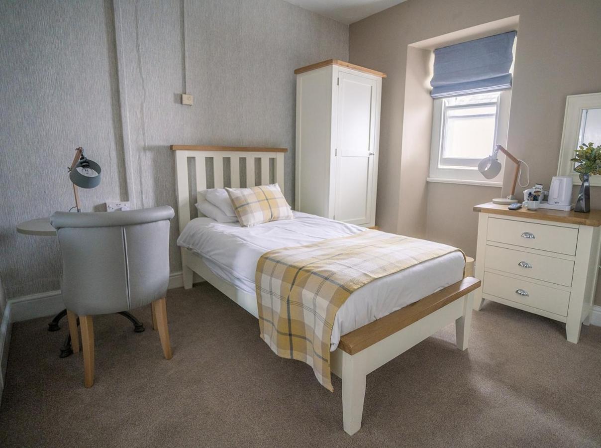 Court Colman Manor Guest House Bridgend  Ngoại thất bức ảnh