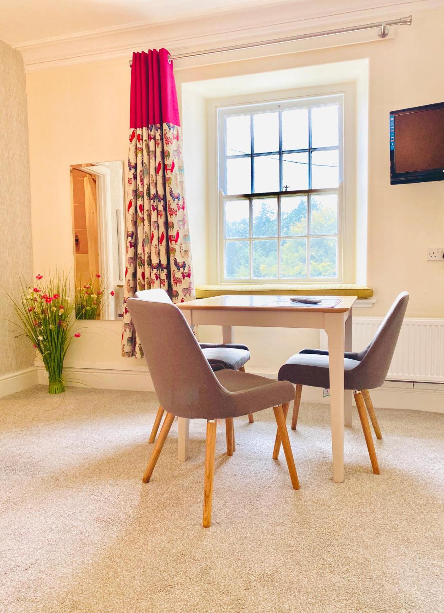 Court Colman Manor Guest House Bridgend  Phòng bức ảnh